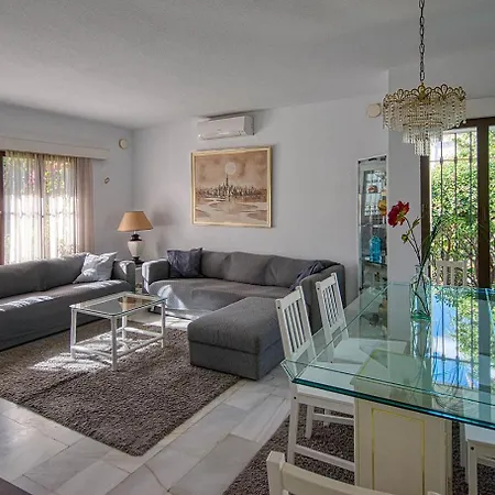 Bonita Fuengirola